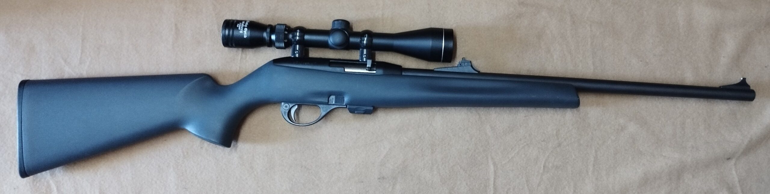 VENDUTA Carabina Semiautomatica Remington  597 Cal. 22 l.r. Sparato pochissimo - immagine 2