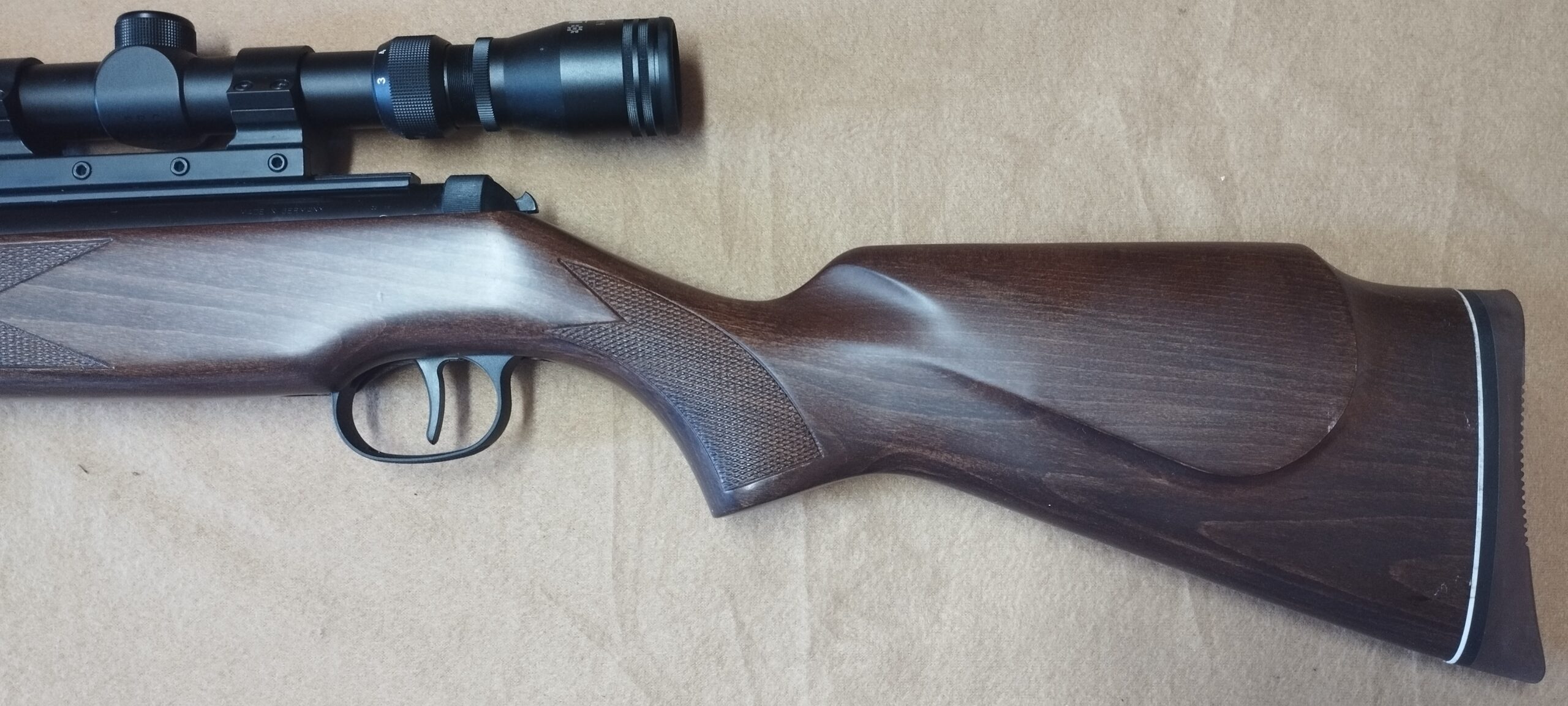 Diana Mod. 46 - CAL.4.5 CON OTTICA Aria Compressa - immagine 5