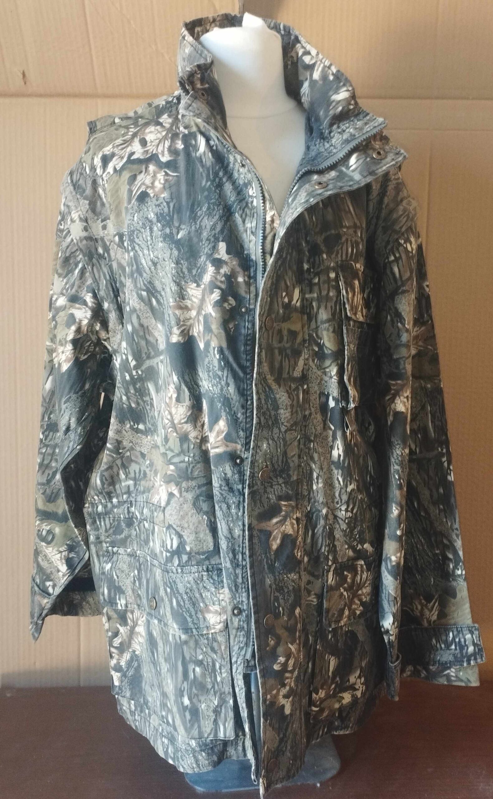 GIACCA UNIVERSAL LEGGERA MULTITASCHE SOTTOBOSCO Tg. 52 - immagine 3