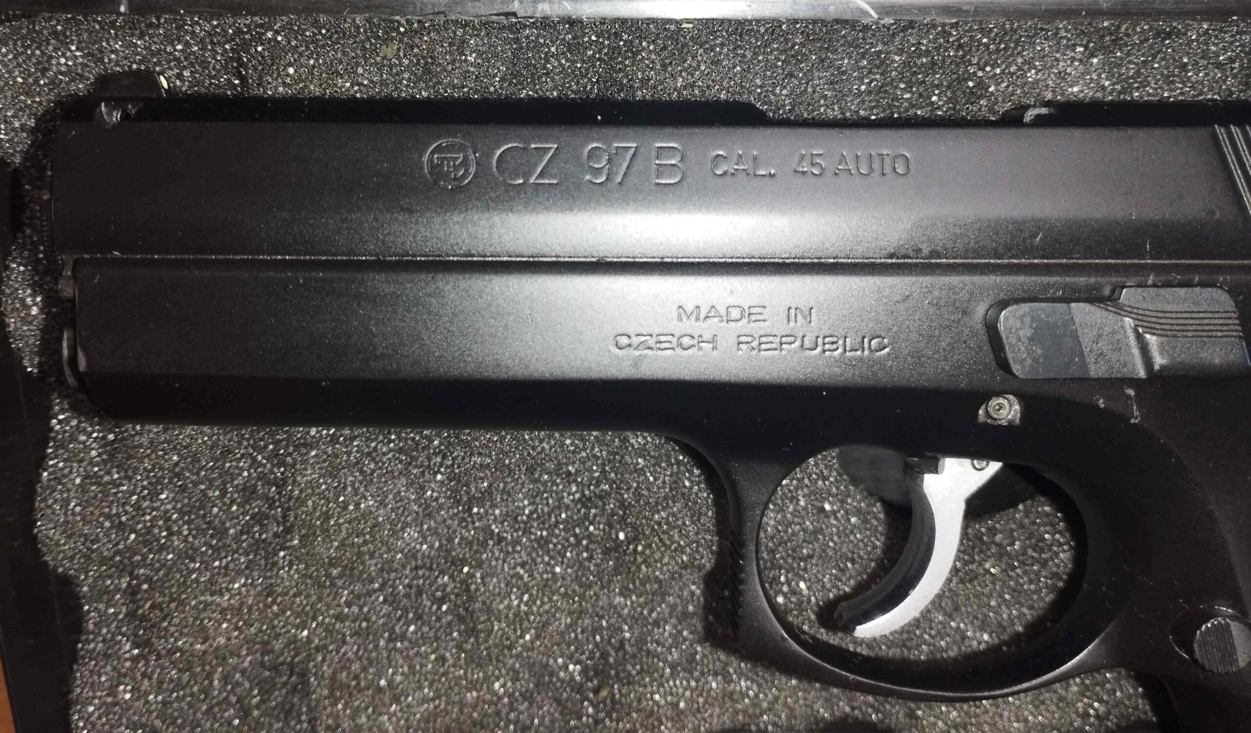 PISTOLA CZ mod. 97B cal. 45 auto/ACP - immagine 5