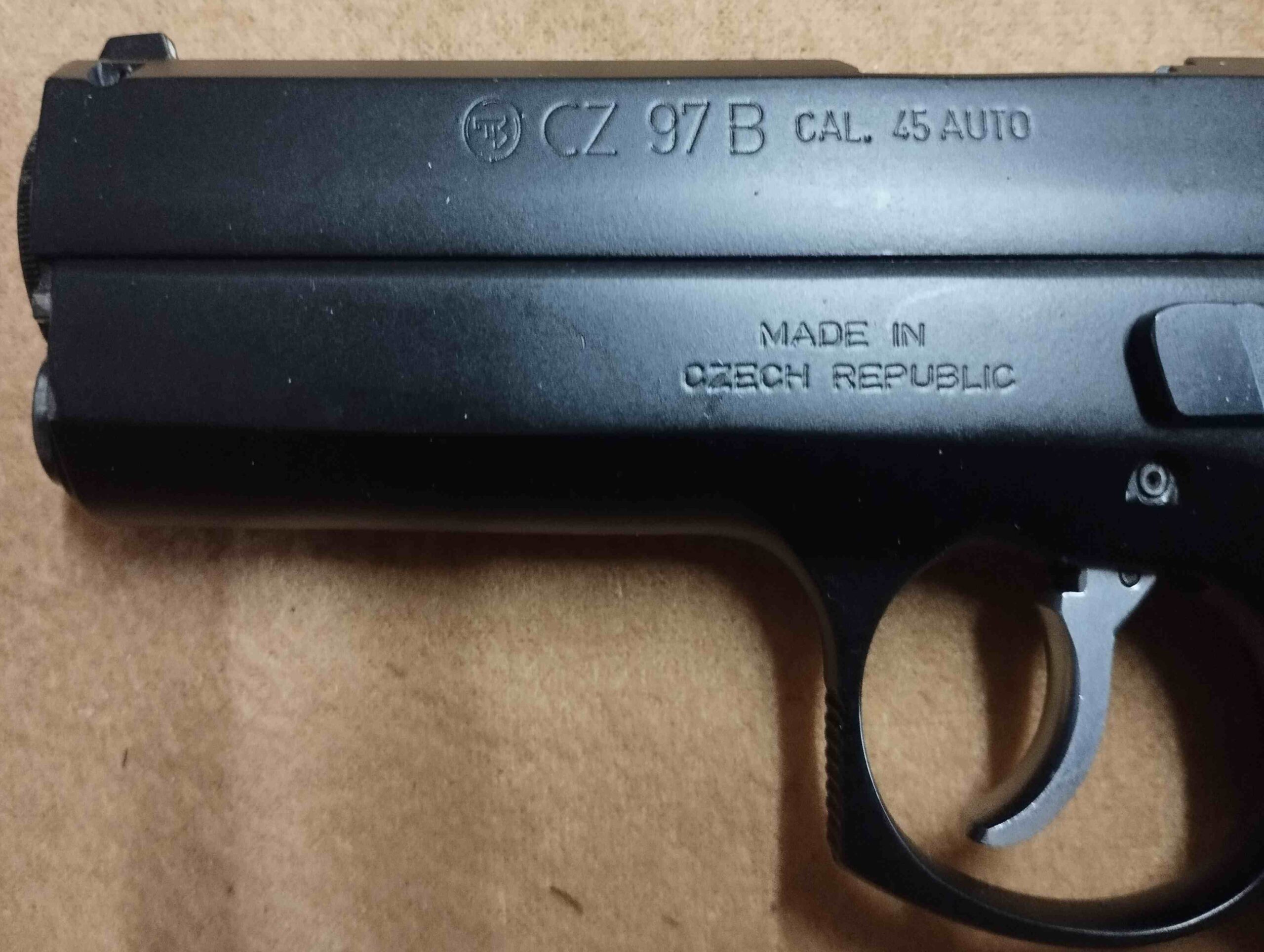 PISTOLA CZ mod. 97B cal. 45 auto/ACP - immagine 2