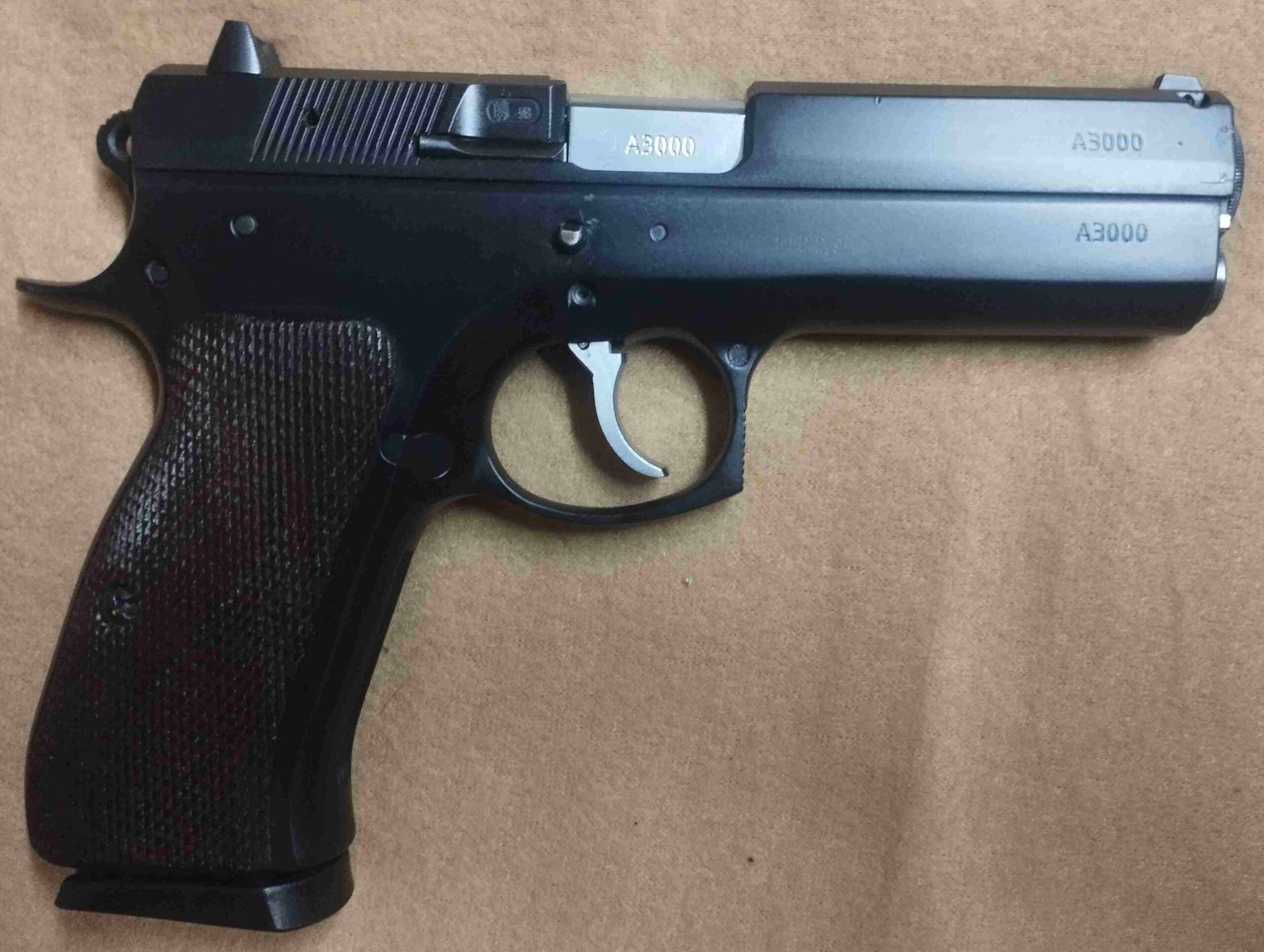 PISTOLA CZ mod. 97B cal. 45 auto/ACP - immagine 6