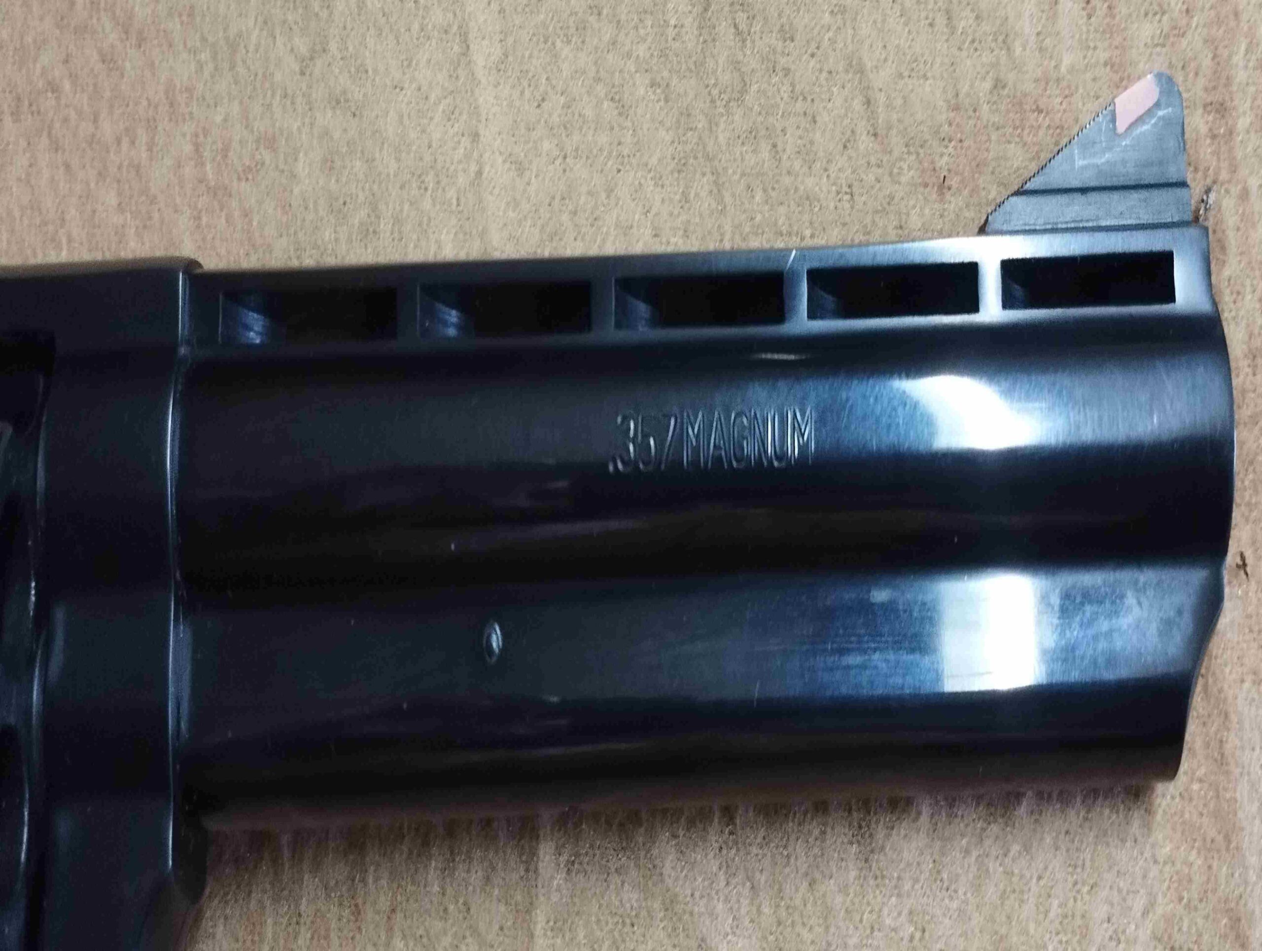 REVOLVER TAURUS mod. 689 6" CAL.357 Mg. - immagine 4