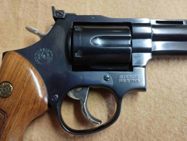 REVOLVER TAURUS mod. 689 6" CAL.357 Mg. - immagine 5