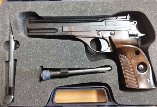 BERETTA MOD. 76 cal.22 l.r.  Tiro a Segno 6"